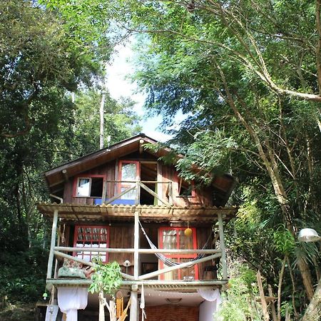 فيلا Guarda do Embaúفي Cabana Magica Praia E Floresta, Vale Da Utopia, Pinheira المظهر الخارجي الصورة